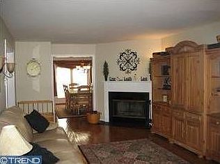 Living Room- Hardwood