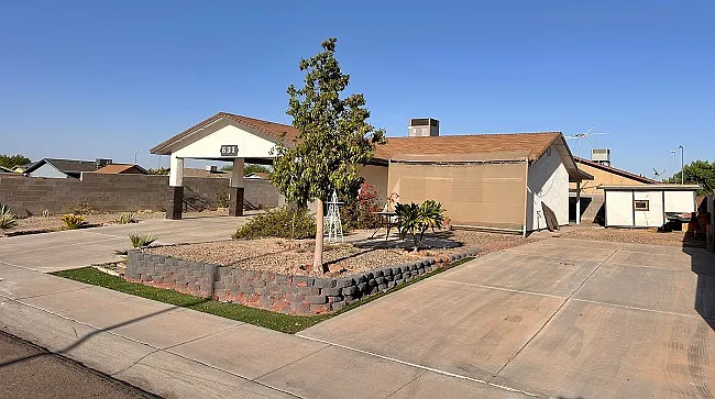 Building Photo - 631 N Garcia Ln