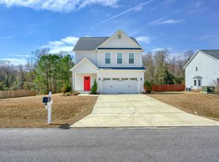 410 Sundown Ct, Hubert, NC 28539