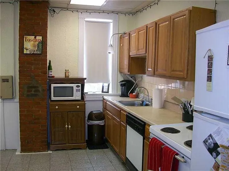 239 Lehigh Ave #1 — Photo 2