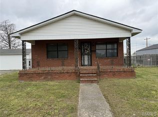 1516-1518 Ward Ave, Caruthersville, MO 63830