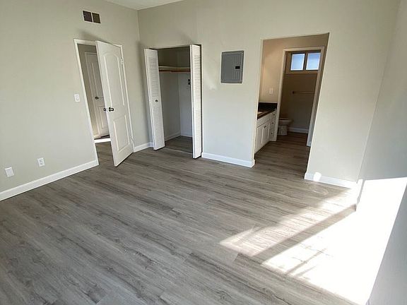 4th image of 1300 Palos Verdes Dr #8