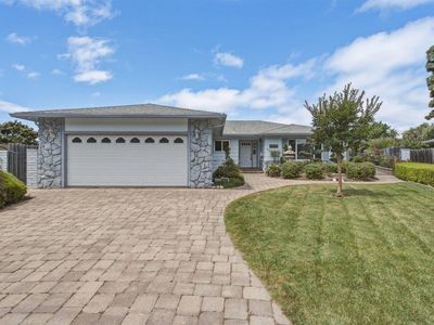 1120 Woodside Cir, Salinas, CA, 93901
