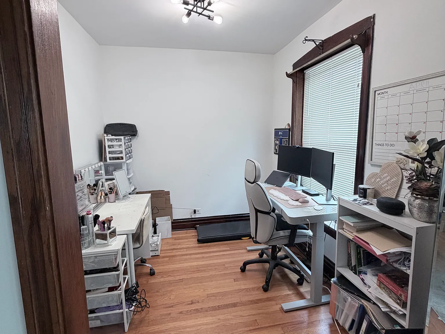 2 bed, 1000 sqft, $2,300 — Photo 3