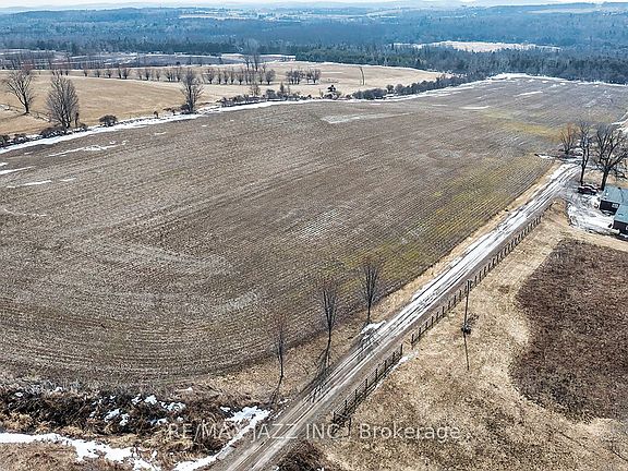 5th image of 1219 Larmer Line