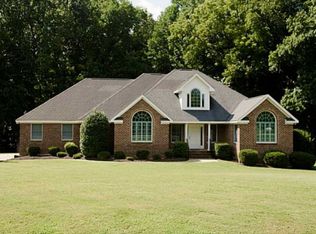 17081 Echo Lake Dr, Smithfield, VA 23430