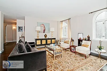 Sold by Metropolitan Property Group