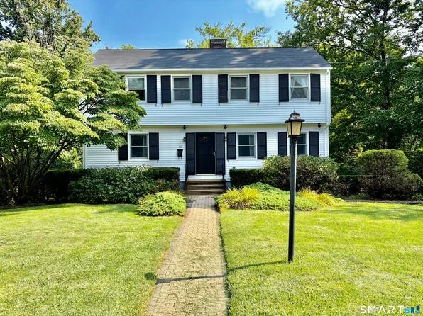 40 Old Colony Drive, Waterbury, CT 06708