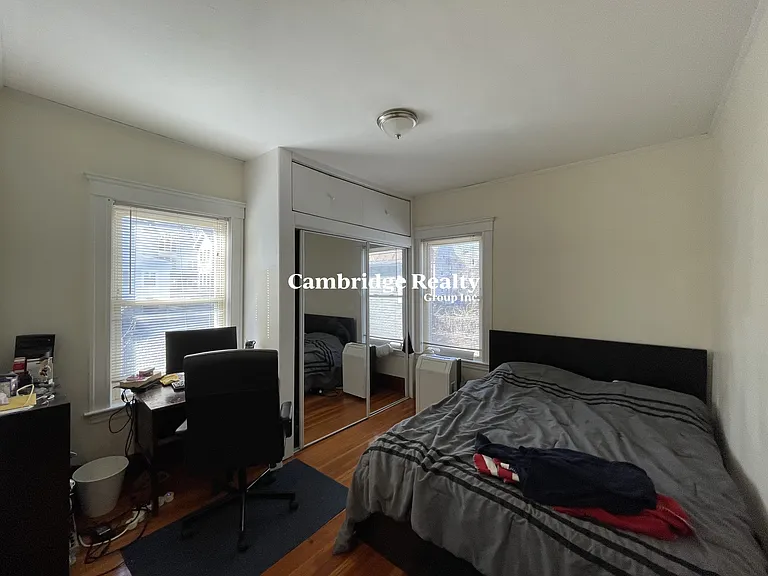 56 Hobson St #2T — Photo 16