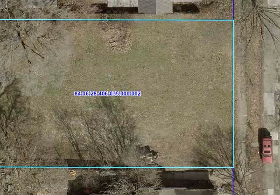 2nd image of 1135 S 5th St