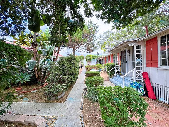 4th image of 920-932 S Coast Hwy S #Hwy101