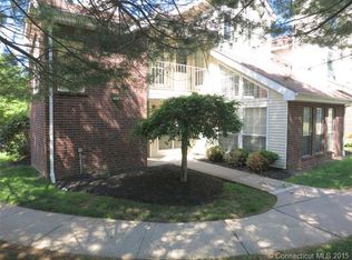 194 Carriage Crossing Ln, Middletown, CT 06457