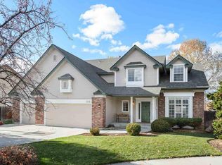 2476 E Heathfield Ct, Eagle, ID 83616