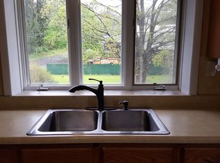 10 E Campville Rd APT 3, Endicott, NY 13760