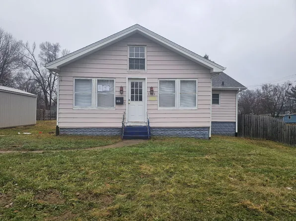 1104 Frisbie Blvd, Springfield, MI 49037