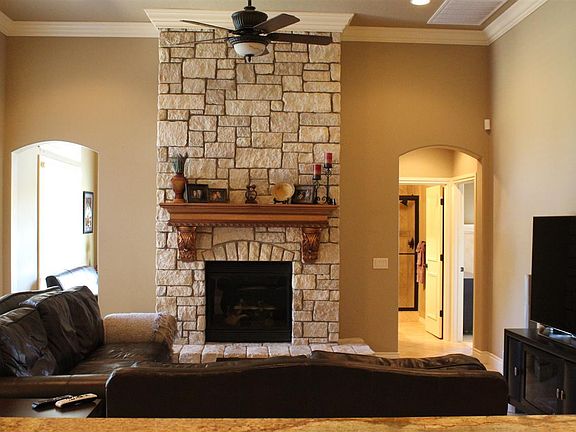 5th image of 3815 W Fox Ledge Ct