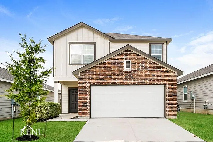 4 bed, 2.5 bath, 2121 sqft, $1,800 — Photo 1