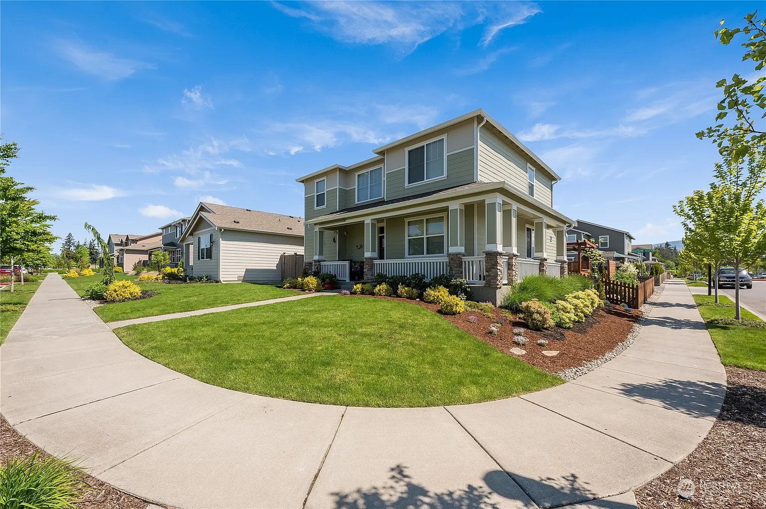 3200 Braeburn Alley photo 1