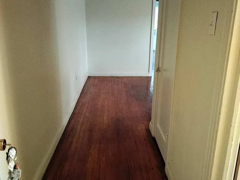 703 E Pine St #B — Photo 6