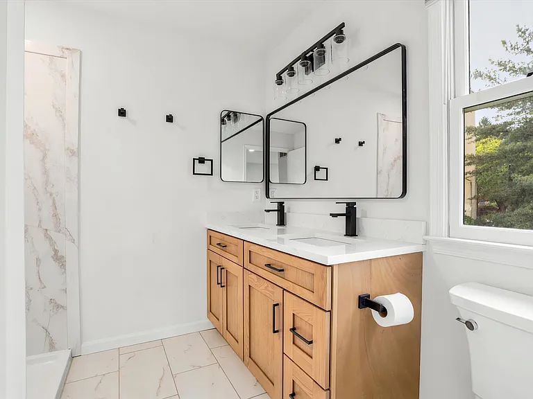 507 Pickering Station Dr — Photo 12