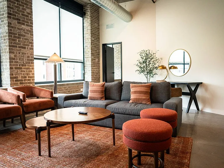 Building's Lounge