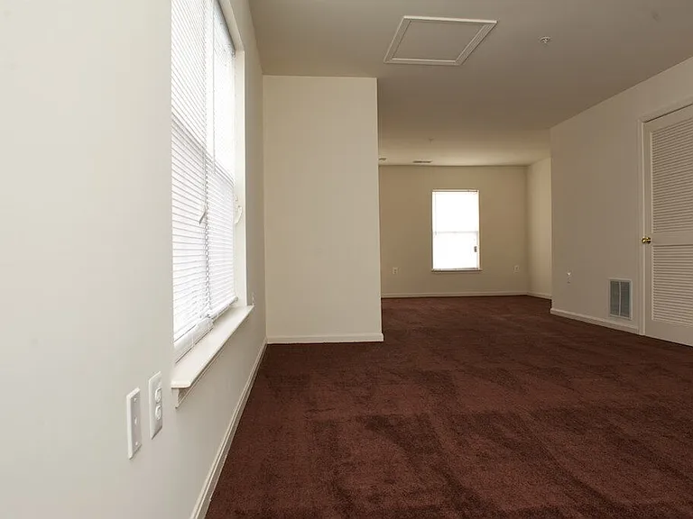 Henson Ridge I — Photo 22