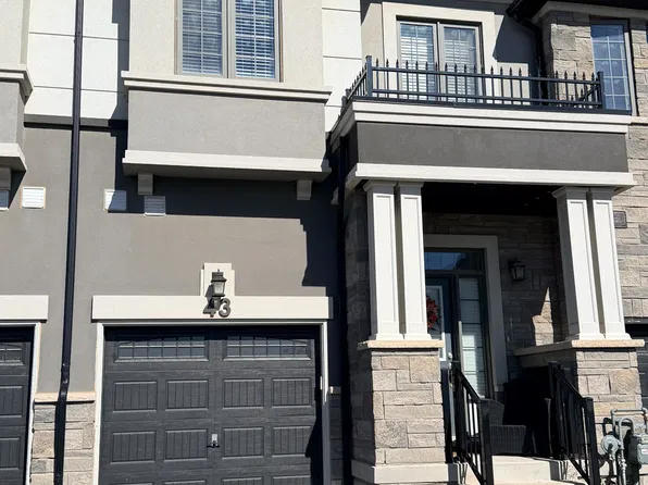 43 Bilanski Farm Rd, Brantford, ON N3S 0J7