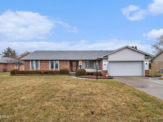 3785 Ryan Pl, Northwood, OH 43619