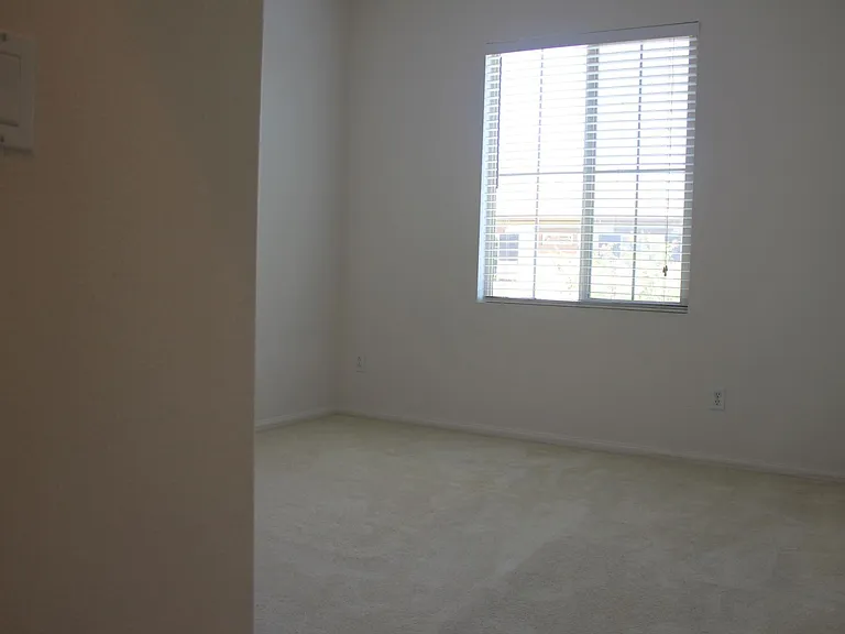 10631 Canyon Grv #15 — Photo 13