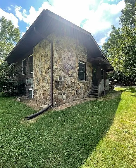 4225 N Kinser Pike — Photo 3