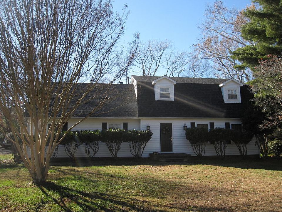 1st image of 7768 Devonshire Dr