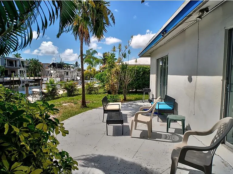 3860 NE 23 Ave Lighthouse Point, FL 33064 — Photo 11