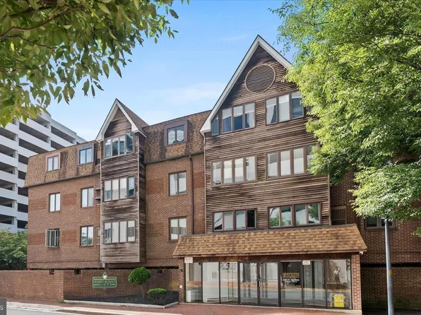 1025 N Madison St, Wilmington, DE 19801