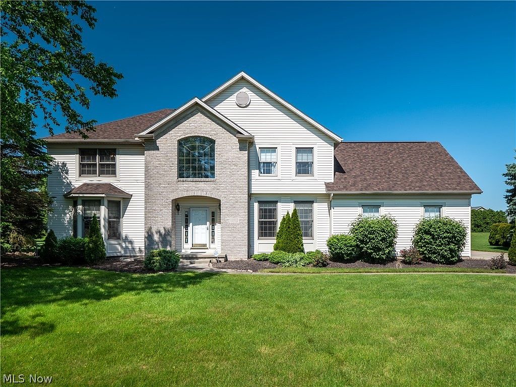 11912 N Boone Rd, Columbia Station, OH 44028 | Zillow