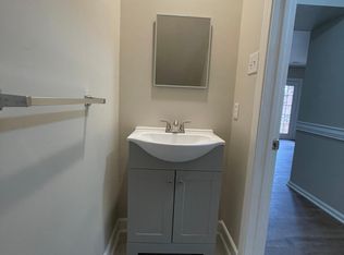384 Deputy Ln UNIT E, Newport News, VA 23608