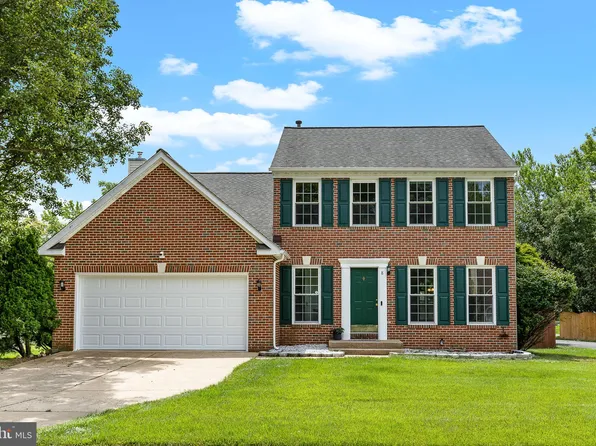 8 Westchester Ct, Stafford, VA 22554