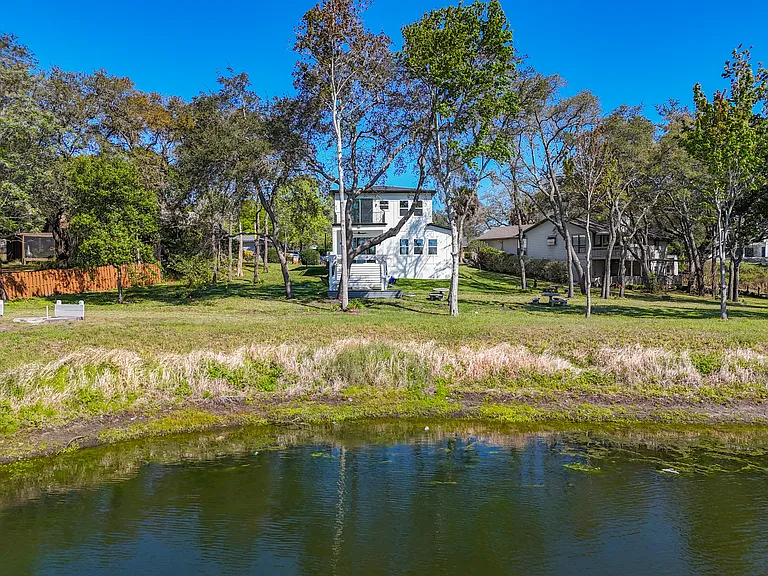 2121 Broad Water Dr — Photo 68