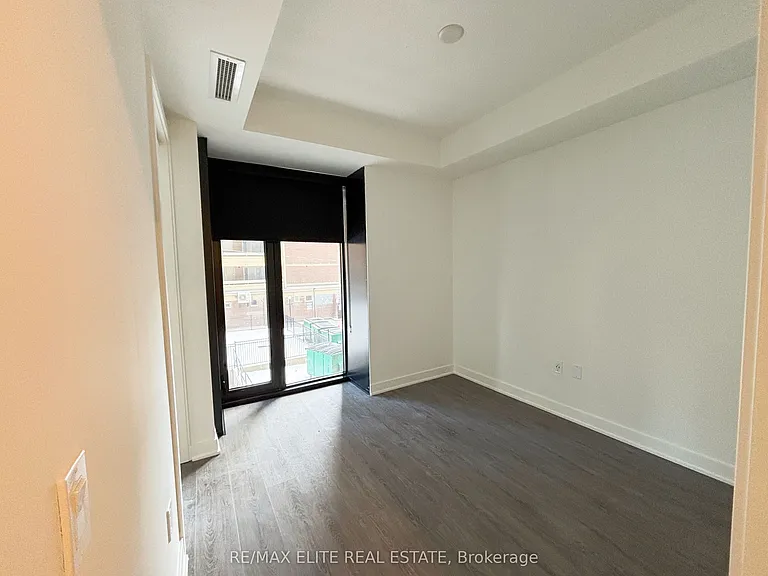 55 Charles St E #Townhouse 10 — Photo 10