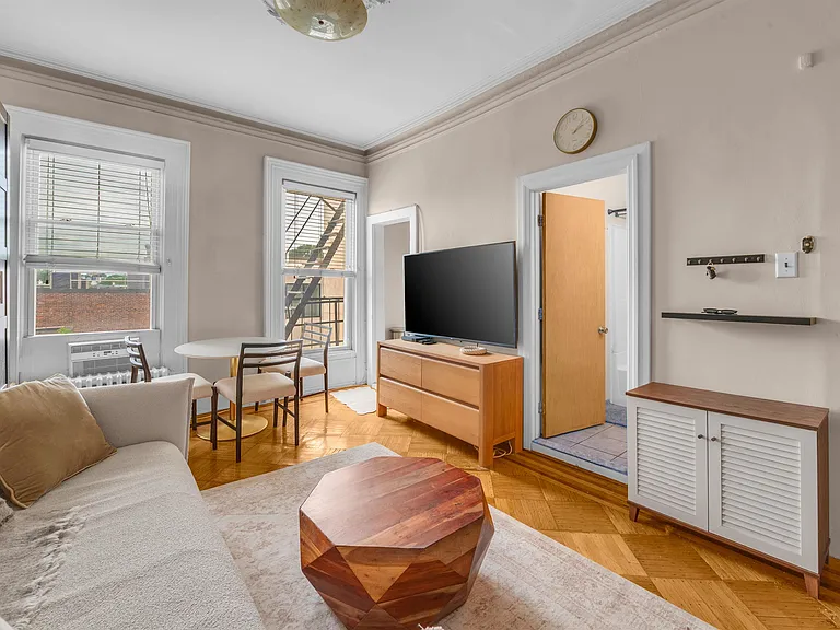 612 Hudson St #3 — Photo 3