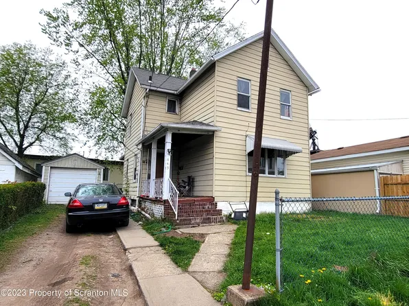 843 W Market St, Scranton, PA 18508