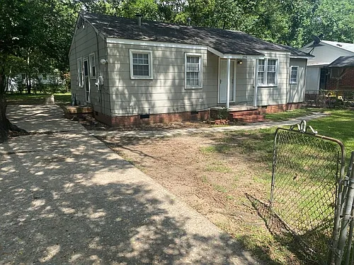 2354 Banks Ave Photo 1
