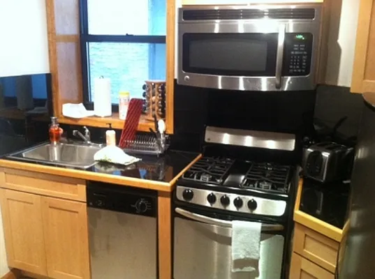 Rented by Citi Habitats | media 32