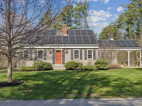 12 Anderson Drive, Falmouth, ME 04105
