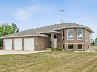 73966 168th Ave, Hayfield, MN 55940