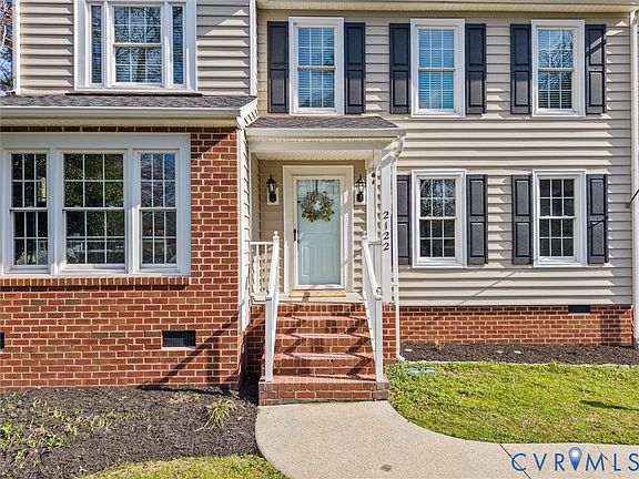 4th image of 2122 Dresden Rd