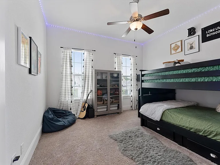 2221 Salt Grass Trl — Photo 22