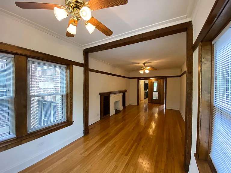1535 West Addison — Photo 49