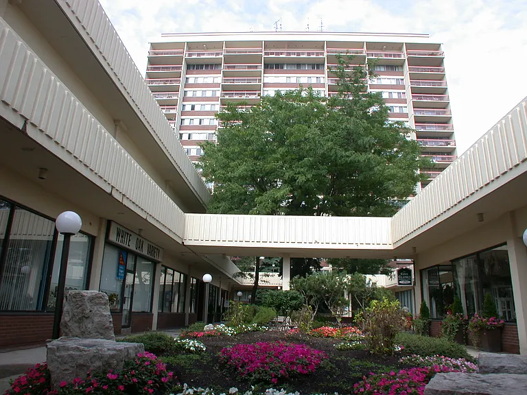 350 Lynnwood Dr #1230 — Photo 11