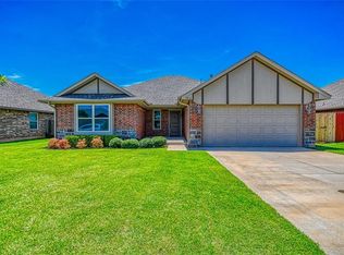 1412 Spoonwood Dr, Norman, OK 73071