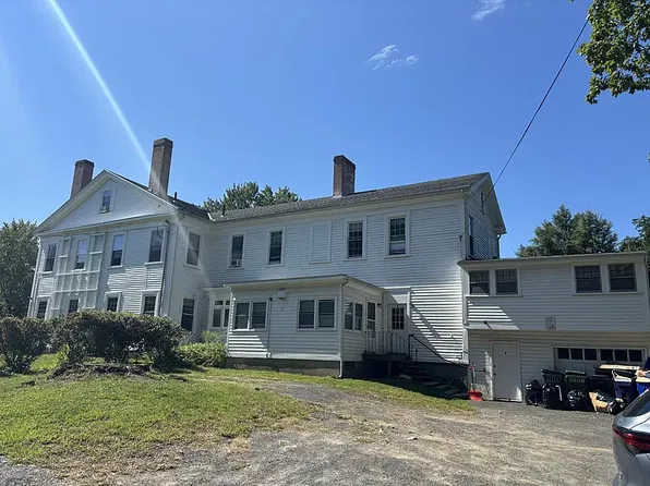 219 Amity St APT 8, Amherst, MA 01002
